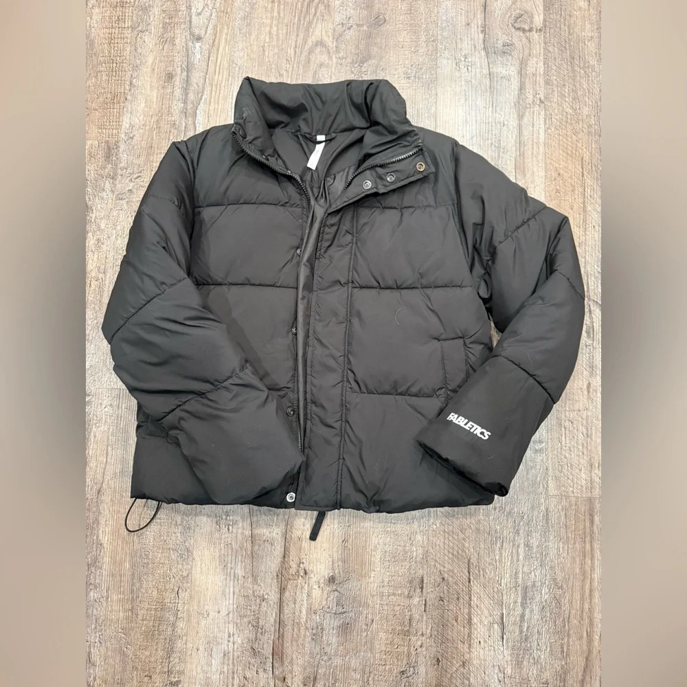 Fabletics Essentials Puffer Jacket - Picture 1 of 2